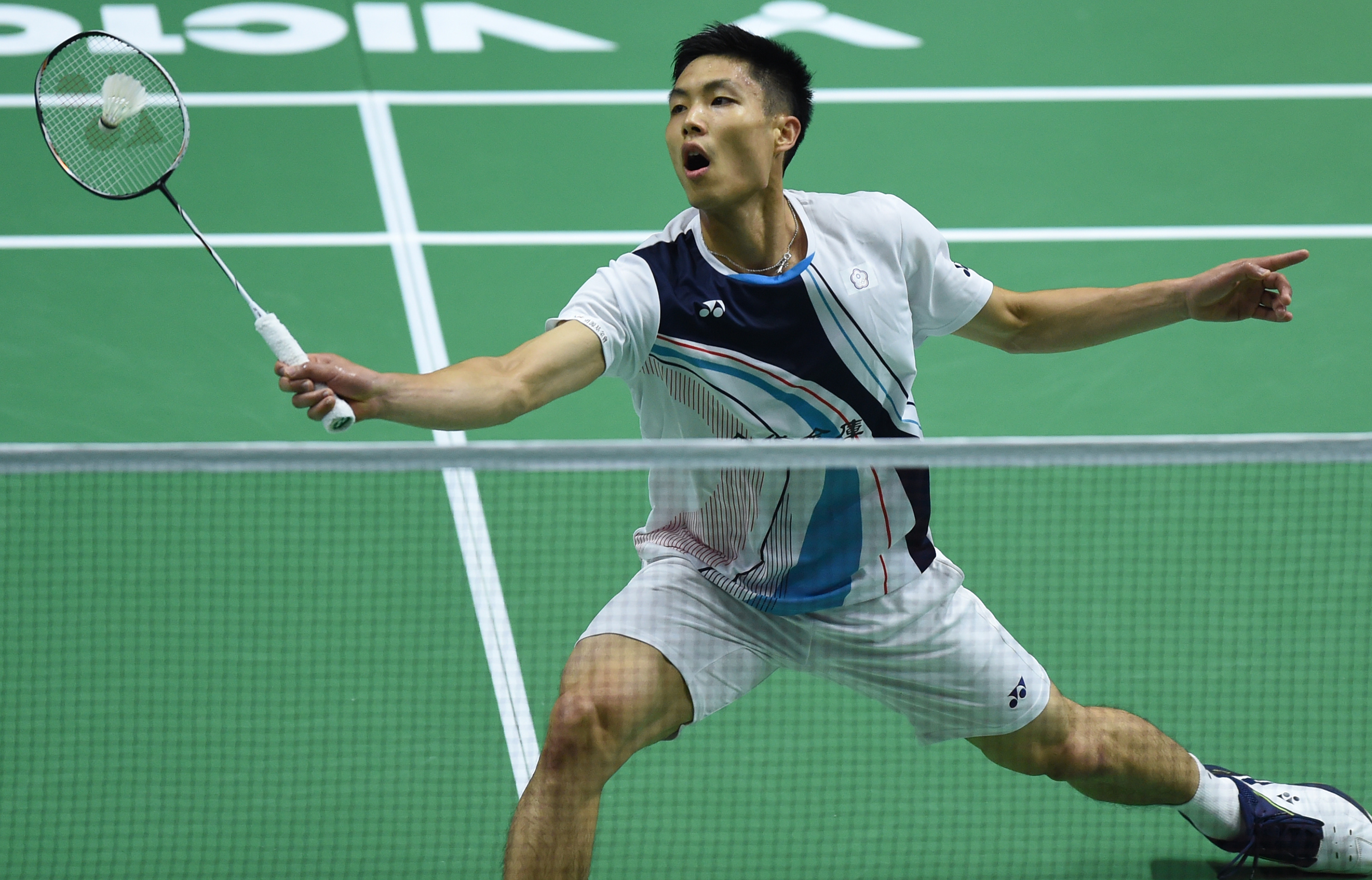 胜利离不开 胜利离不开